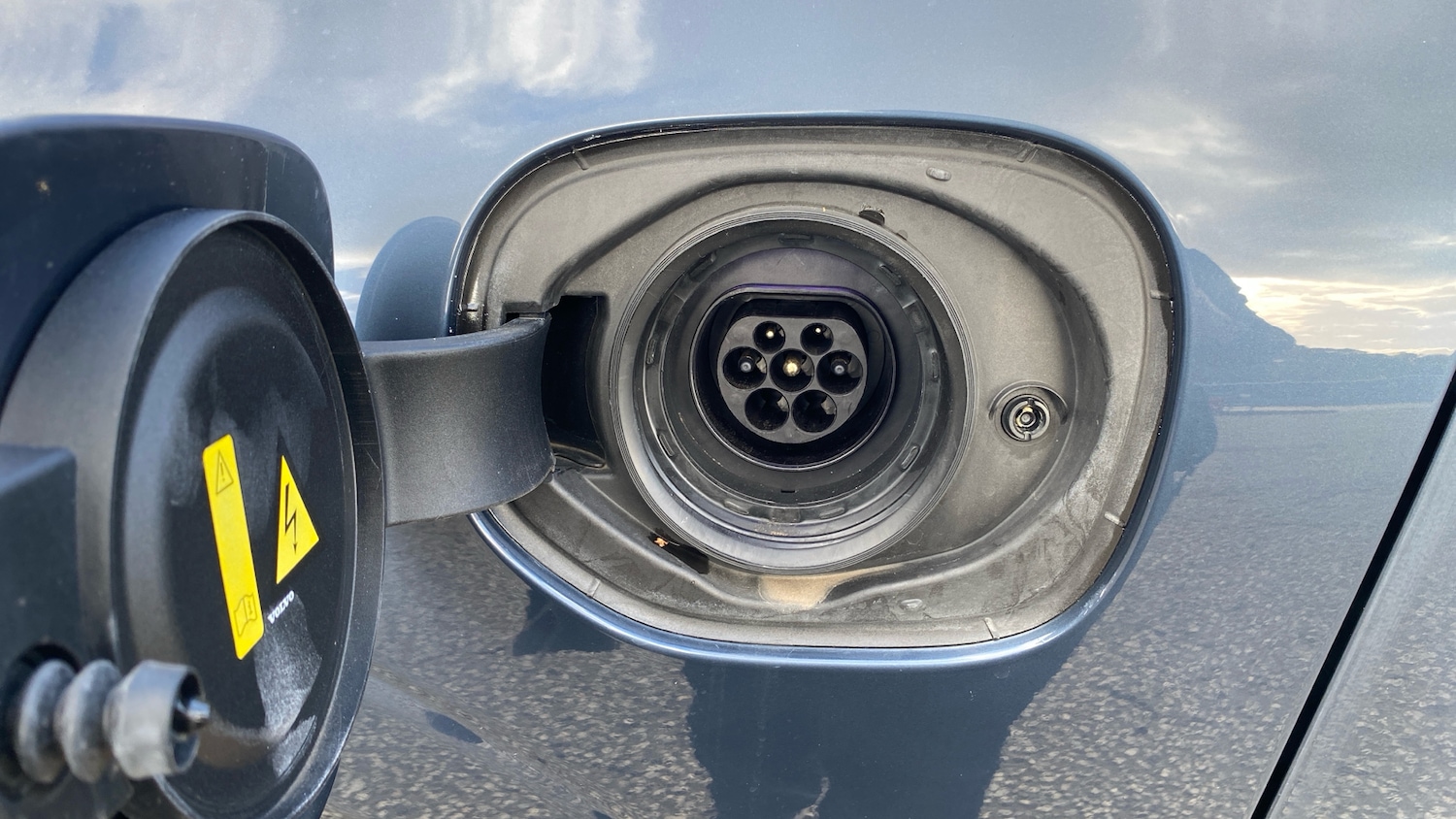 Used Volvo XC60 2023 for sale - 76653189: Photo 43