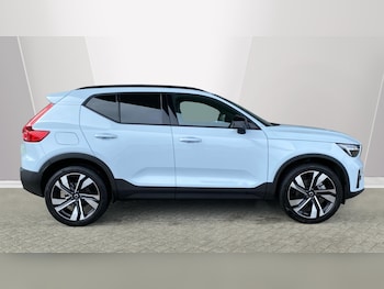 Used Volvo XC40 2025 for sale - 77802265: Photo
