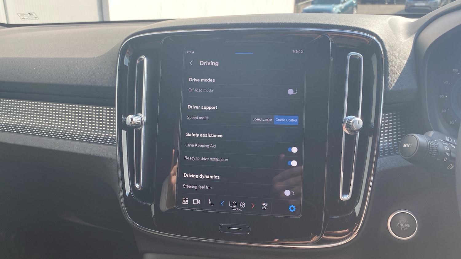 Used Volvo XC40 2022 for sale - 76836893: Photo 36