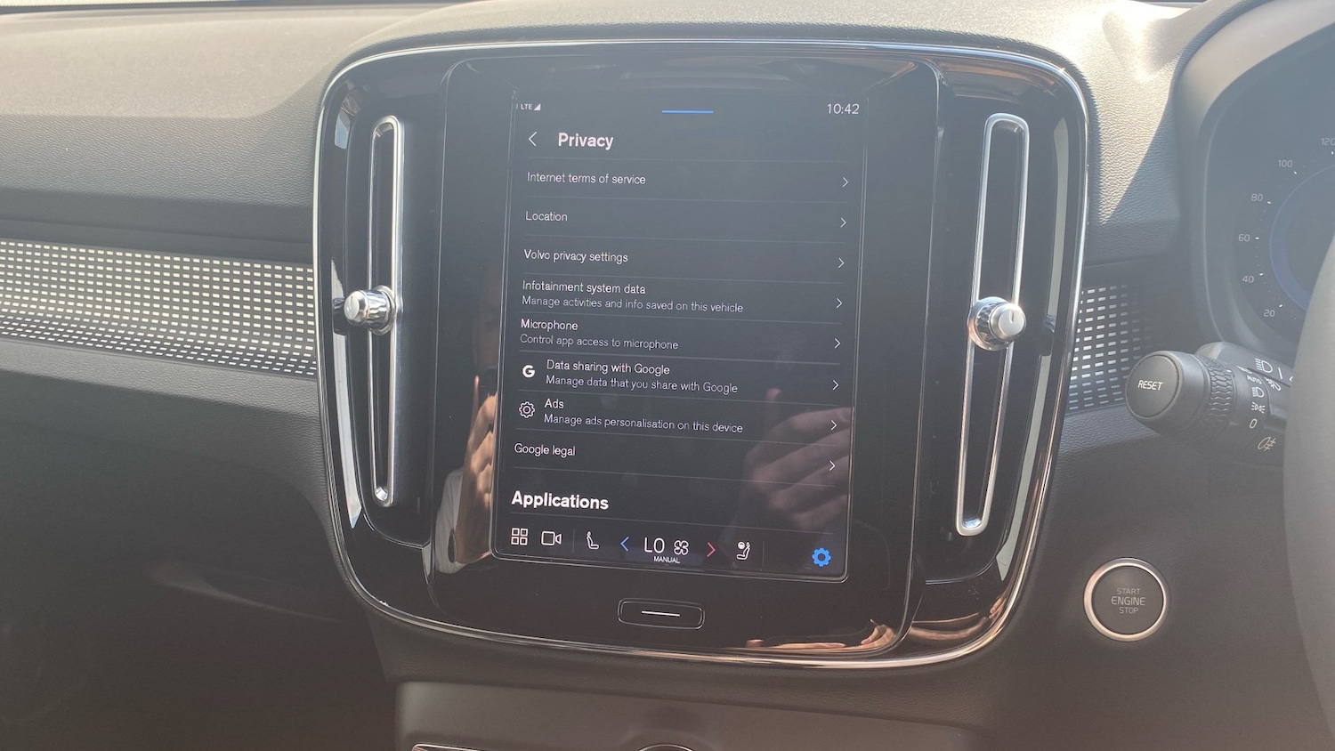 Used Volvo XC40 2022 for sale - 76836893: Photo 41