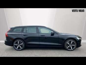 Used Volvo V60 2022 for sale - 74842928: Photo