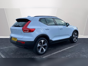 Used Volvo XC40 2025 for sale - 77000945: Photo
