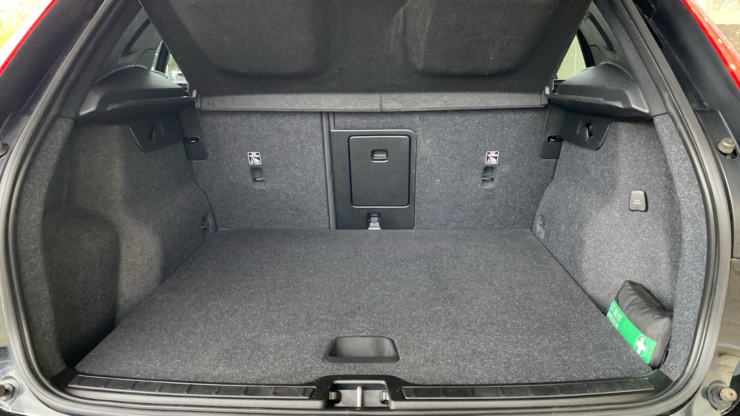 Used Volvo XC40 2022 for sale - 76653210: Photo 17