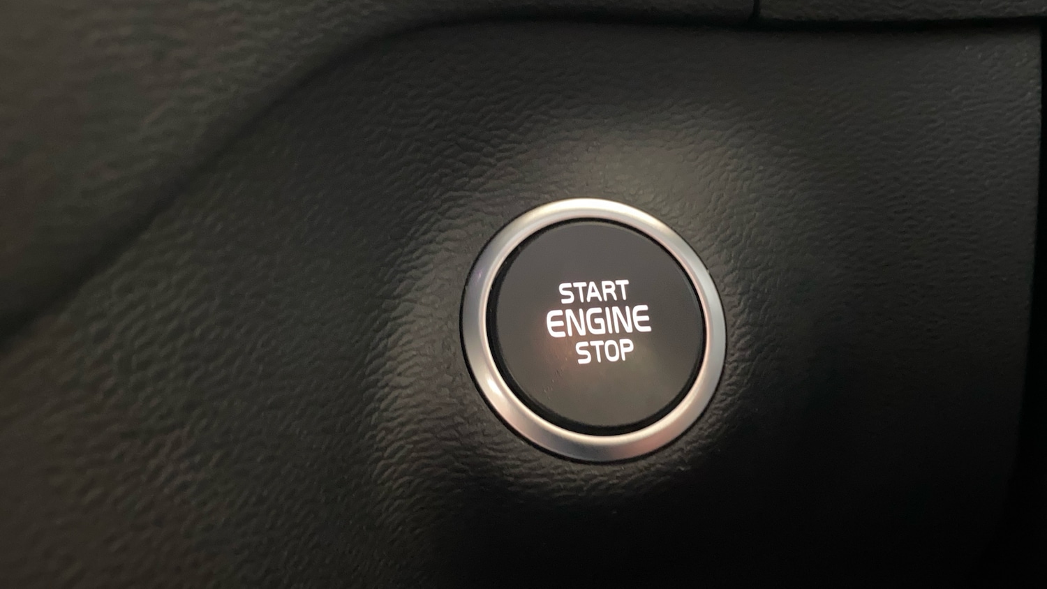 Used Volvo XC40 2022 for sale - 76653210: Photo 22