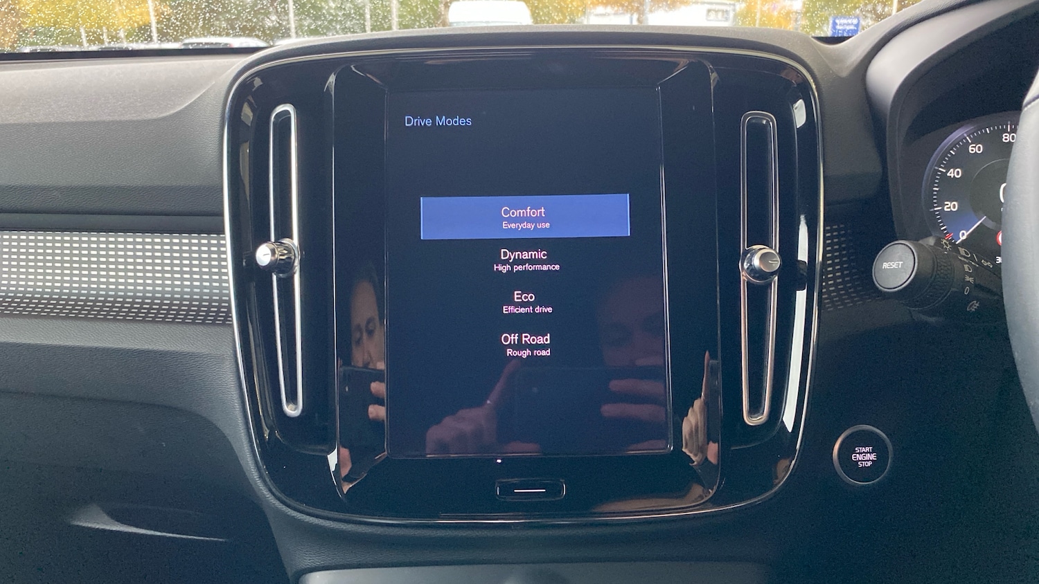 Used Volvo XC40 2022 for sale - 76653210: Photo 36