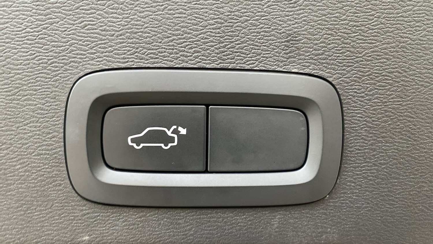 Used Volvo XC40 2022 for sale - 76653210: Photo 42