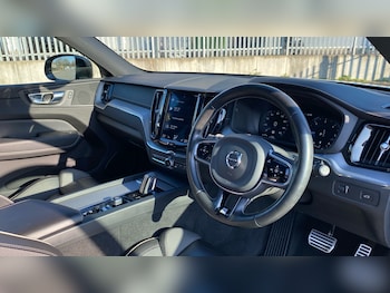 Used Volvo XC60 2020 for sale - 77871915: Photo