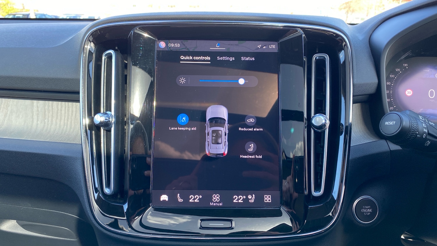 Used Volvo XC40 2022 for sale - 77984763: Photo 14