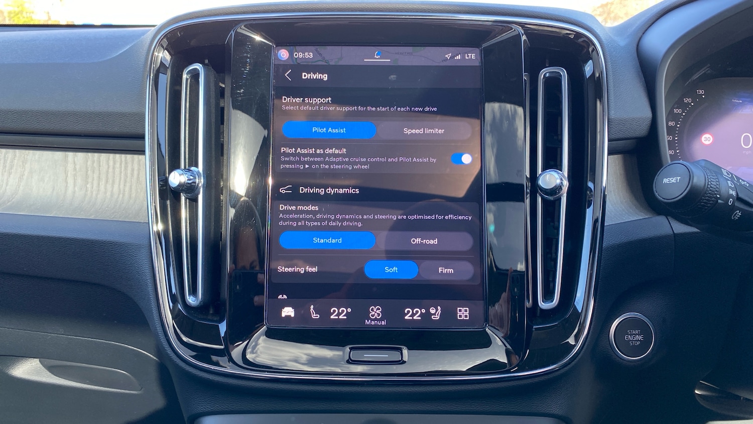 Used Volvo XC40 2022 for sale - 77984763: Photo 16