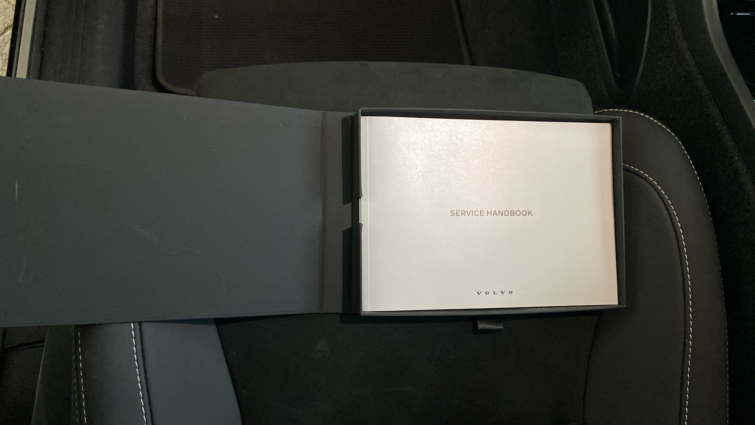 Used Volvo XC40 2023 for sale - 76696886: Photo 14