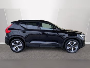 Used Volvo XC40 2023 for sale - 76696886: Photo