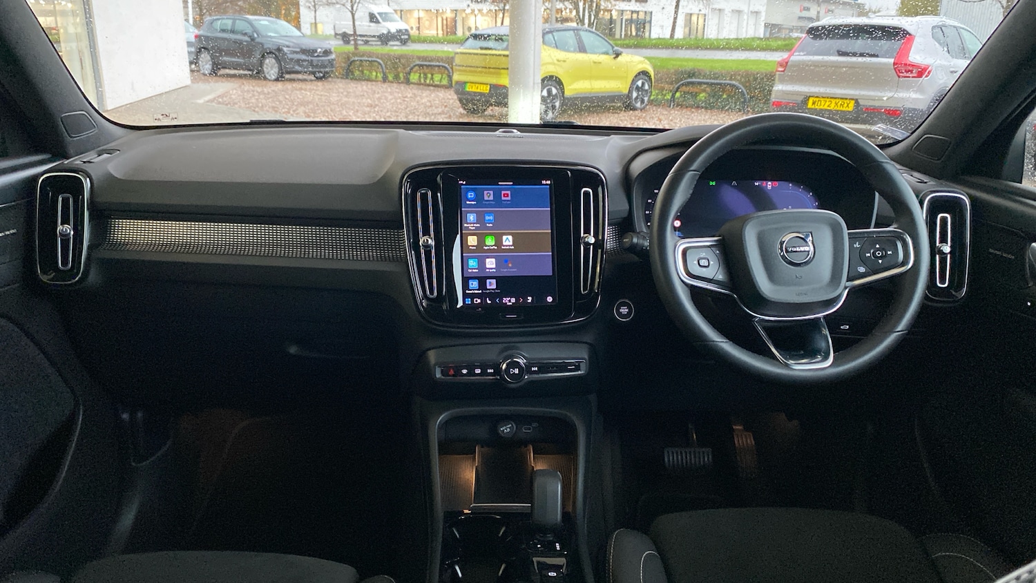 Used Volvo XC40 2023 for sale - 76696886: Photo 5