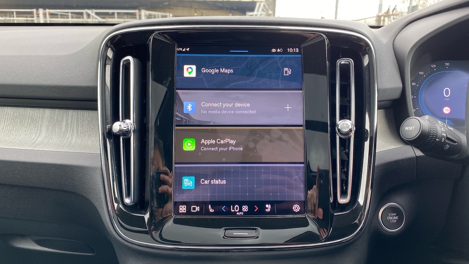 Used Volvo XC40 2025 for sale - 77915348: Photo 12