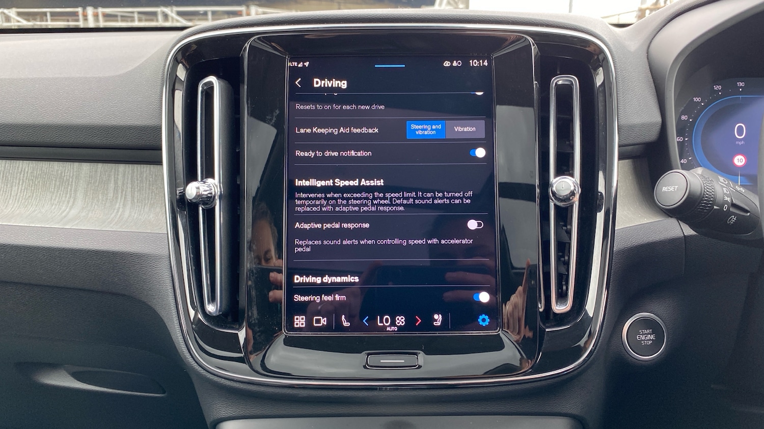 Used Volvo XC40 2025 for sale - 77915348: Photo 22