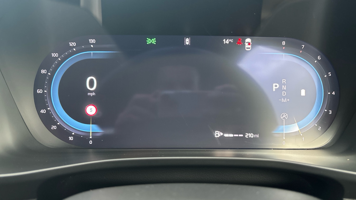 Used Volvo XC40 2025 for sale - 76653195: Photo 11