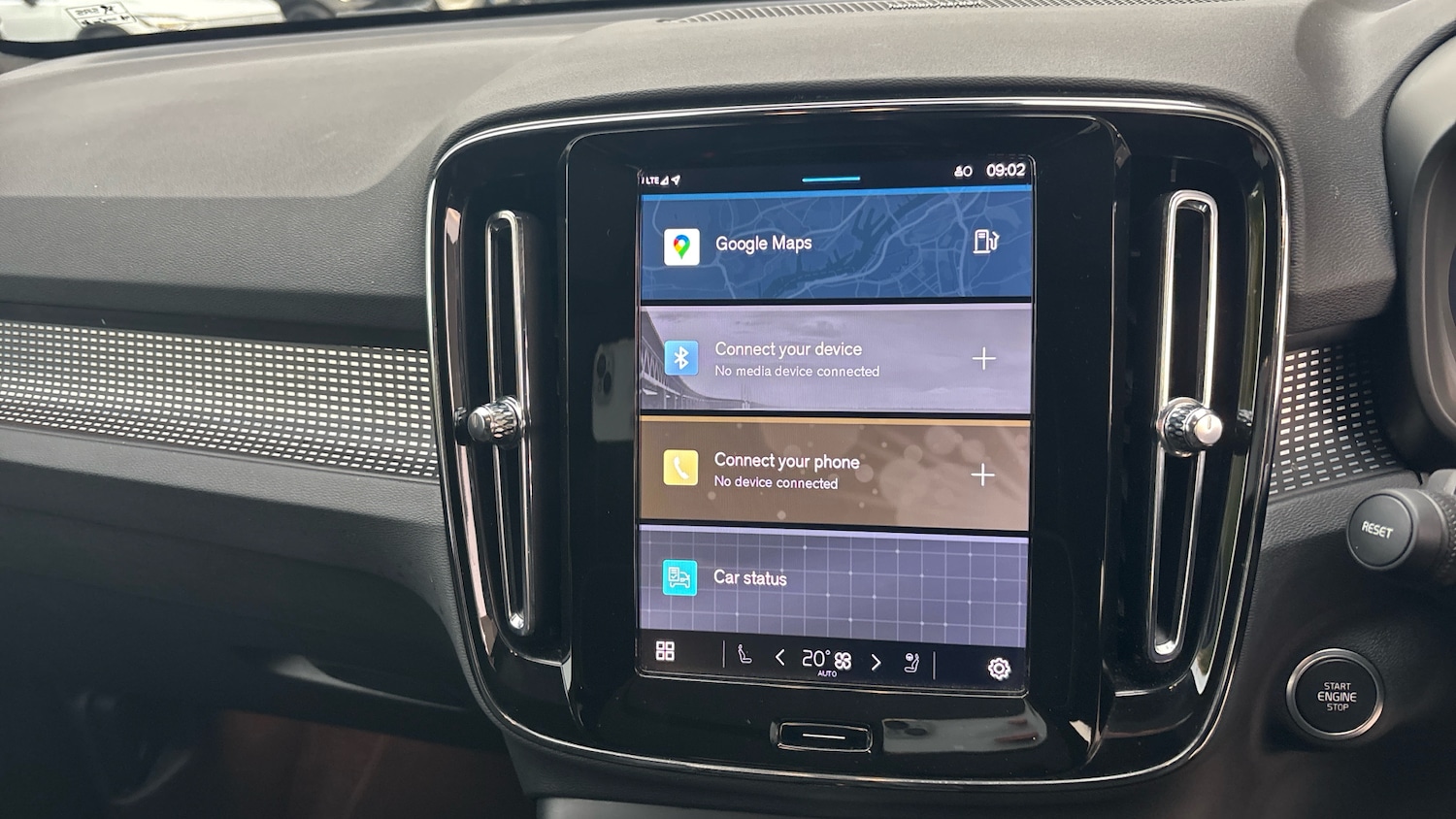 Used Volvo XC40 2025 for sale - 76653195: Photo 21