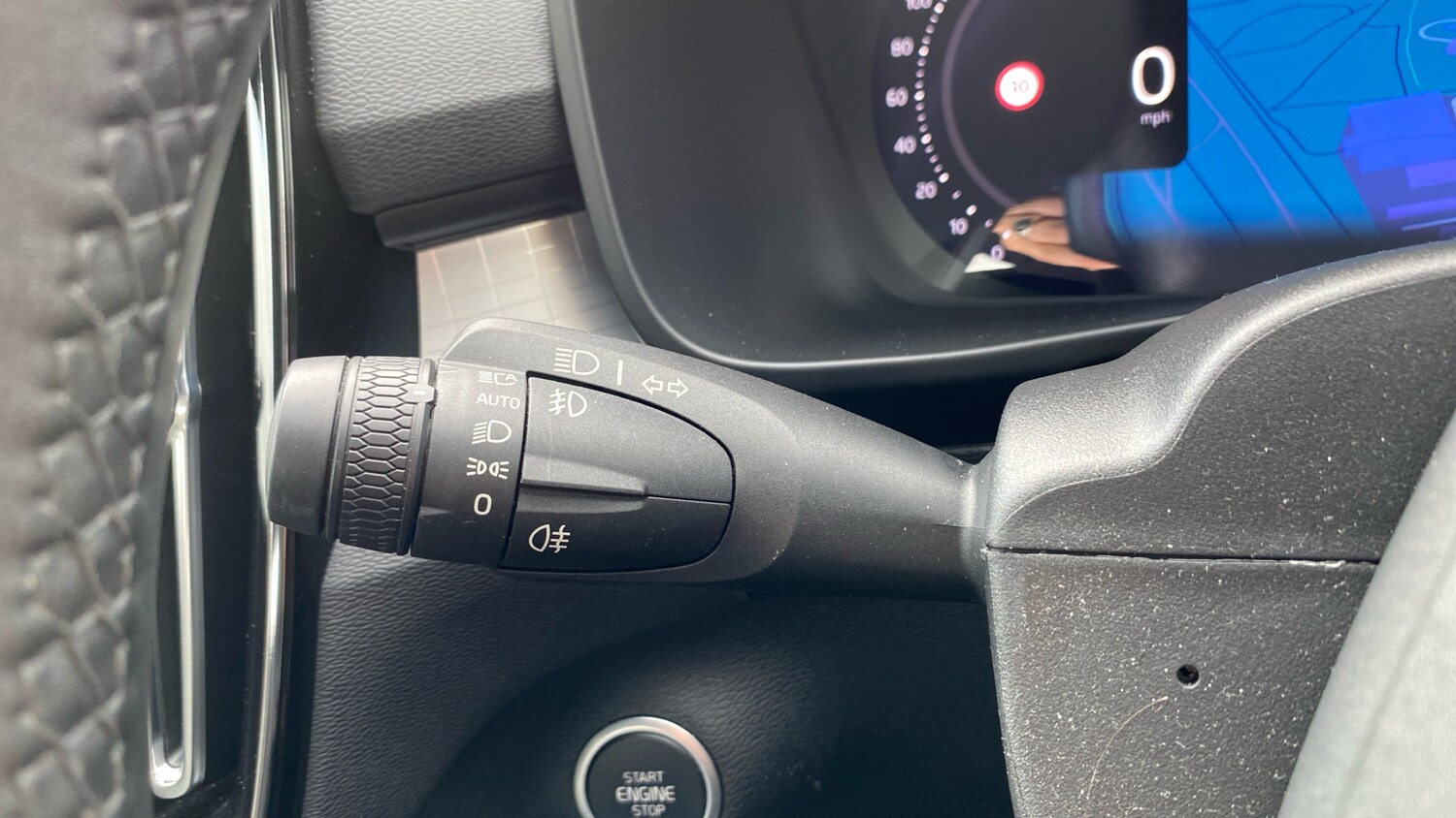 Used Volvo XC40 2022 for sale - 77790088: Photo 17