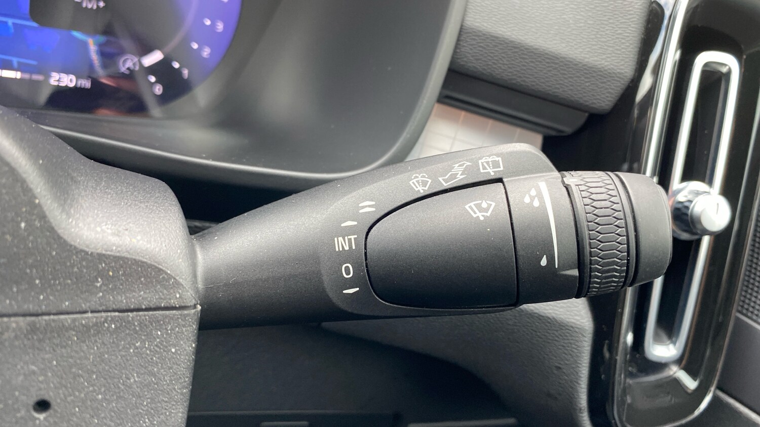 Used Volvo XC40 2022 for sale - 77790088: Photo 20