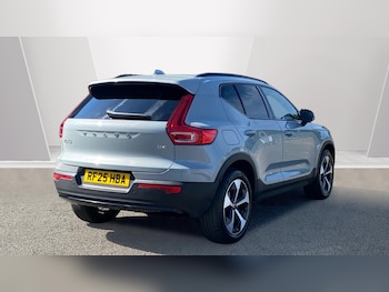 Used Volvo XC40 2025 for sale - 79080807: Photo