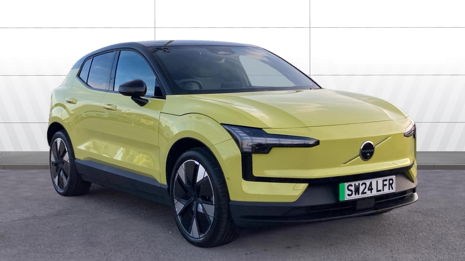 Used Volvo EX30 2024 for sale - 77545704: Photo 1
