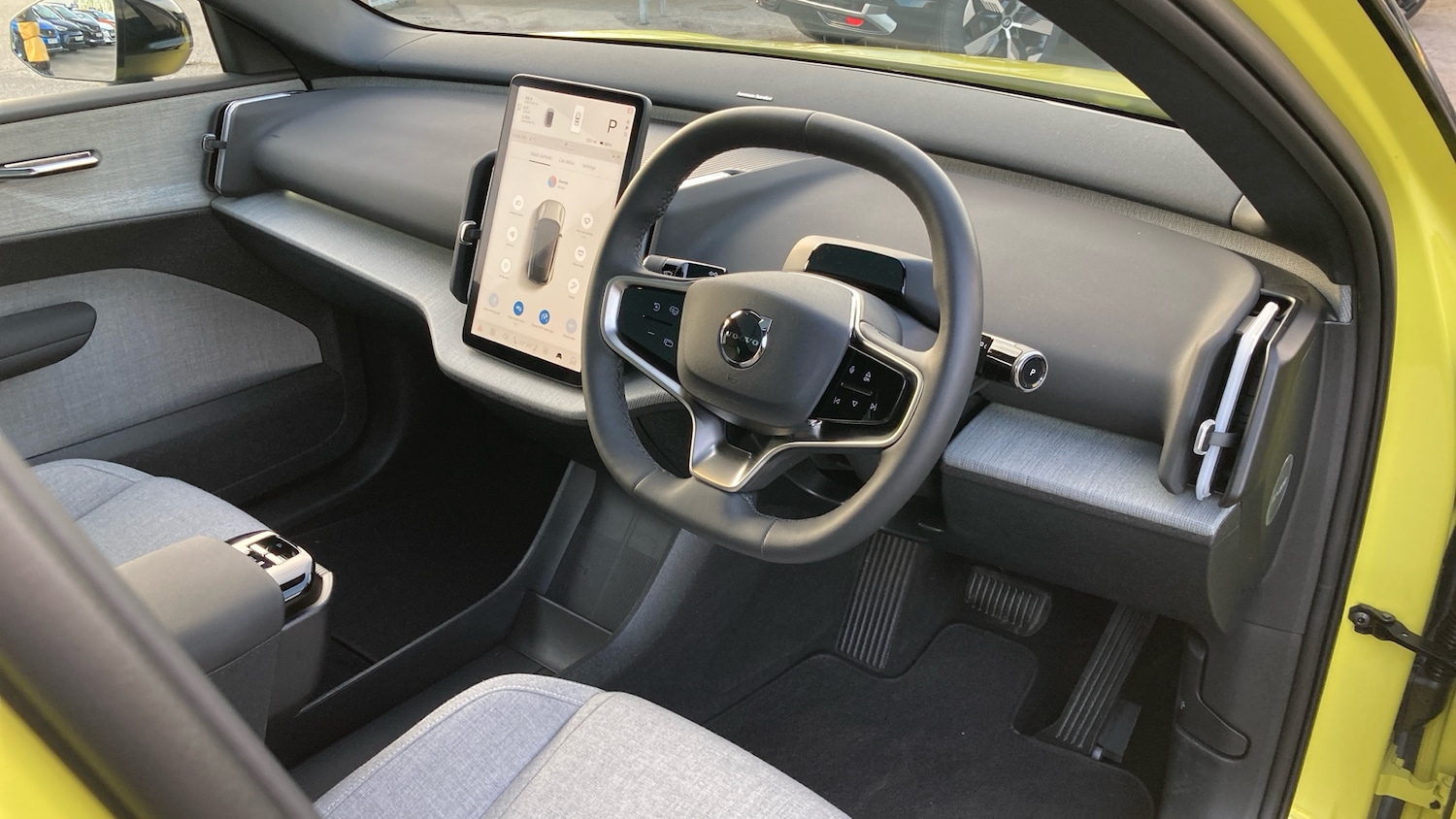 Used Volvo EX30 2024 for sale - 77545704: Photo 11