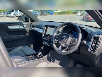 Used Volvo XC40 2024 for sale - 79261221: Photo