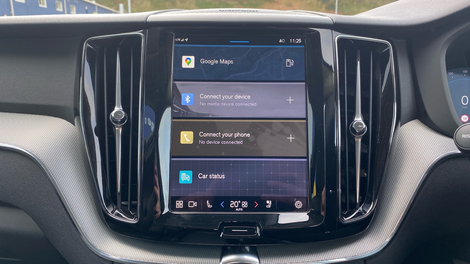 Used Volvo XC60 2024 for sale - 77336451: Photo 12