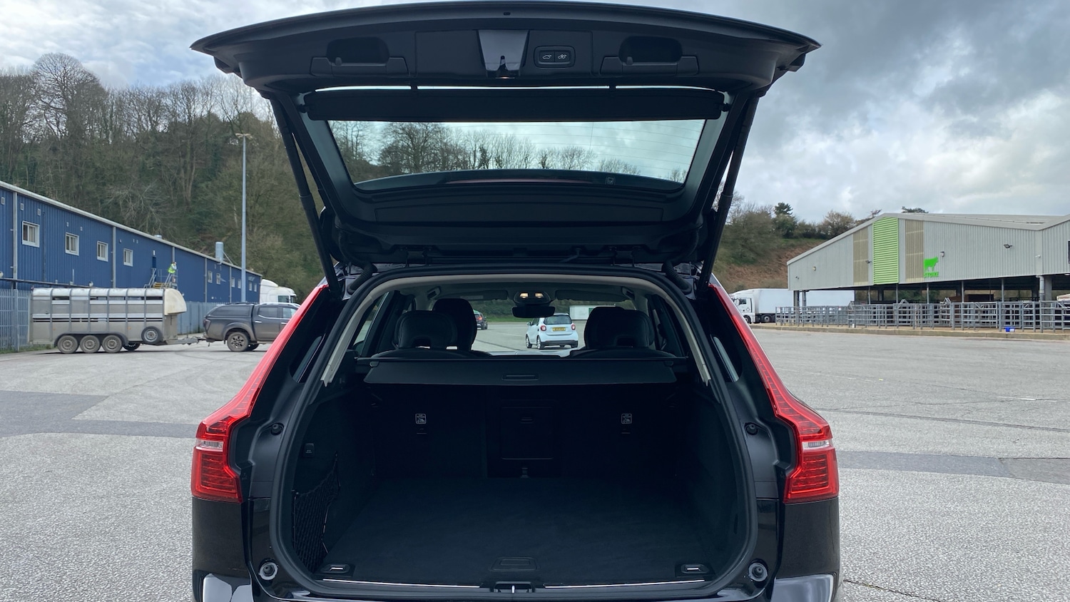 Used Volvo XC60 2024 for sale - 77336451: Photo 13