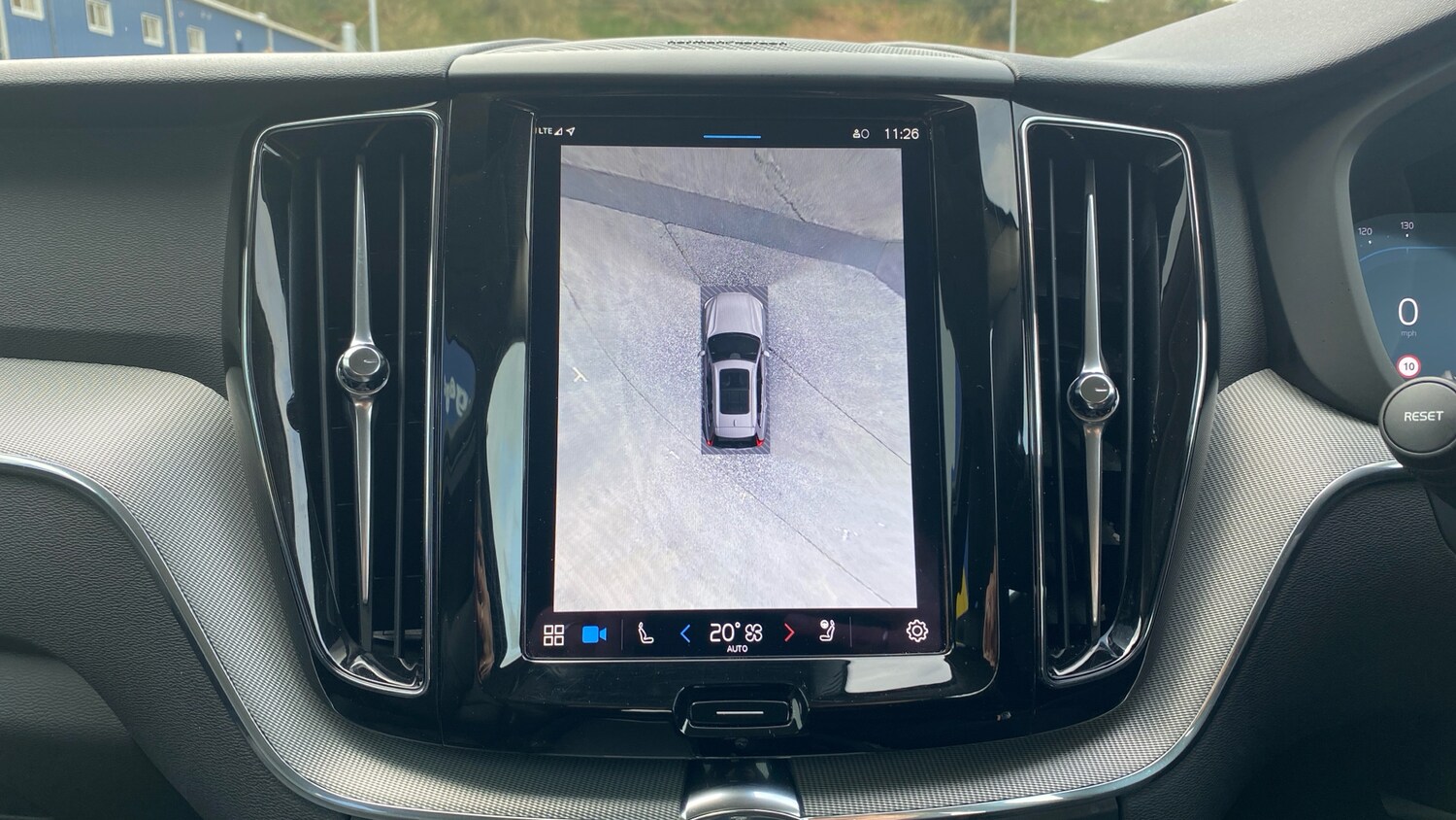 Used Volvo XC60 2024 for sale - 77336451: Photo 15