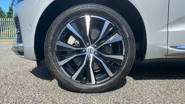 Used Volvo XC60 2023 for sale - 75380913: Photo 16