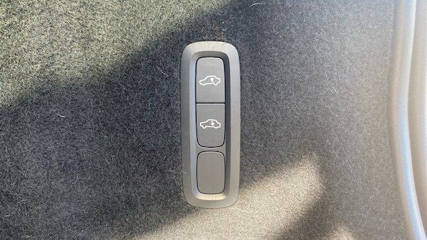 Used Volvo XC60 2023 for sale - 75380913: Photo 42