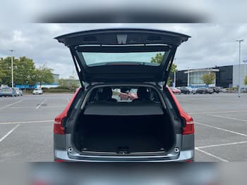 Used Volvo XC60 2018 for sale - 79614462: Photo