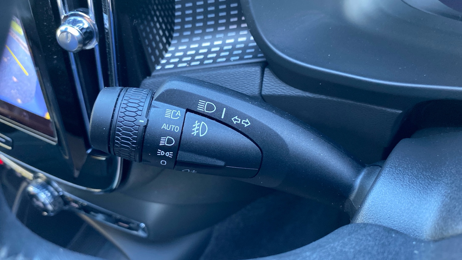 Used Volvo XC40 2024 for sale - 77544589: Photo 20