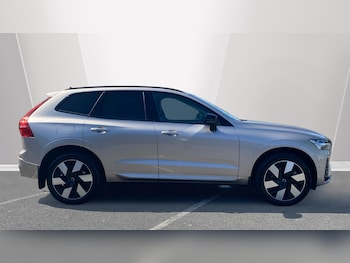 Used Volvo XC60 2023 for sale - 79127060: Photo