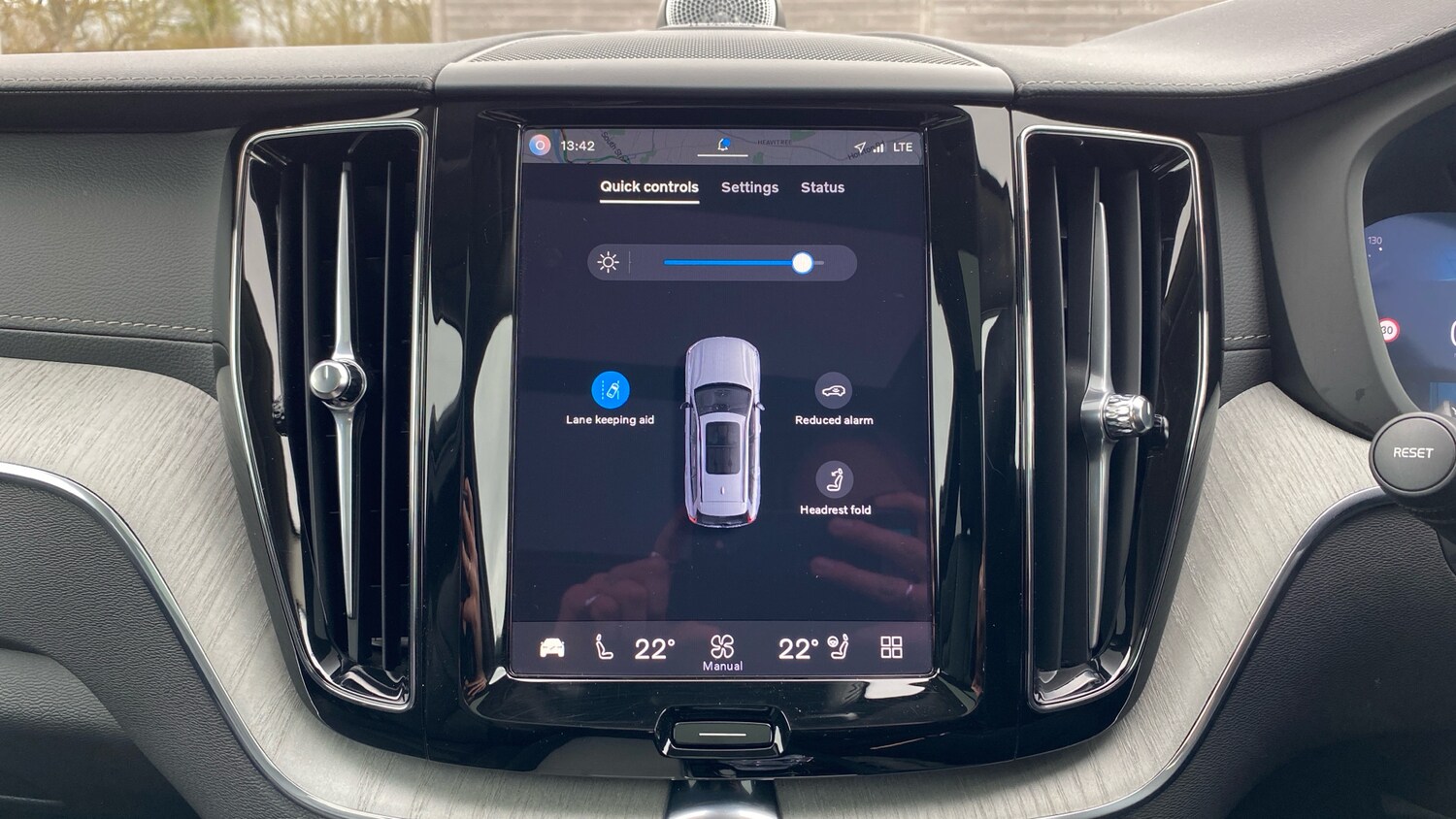 Used Volvo XC60 2025 for sale - 77651016: Photo 15