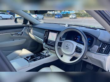 Used Volvo V90 2022 for sale - 79455894: Photo