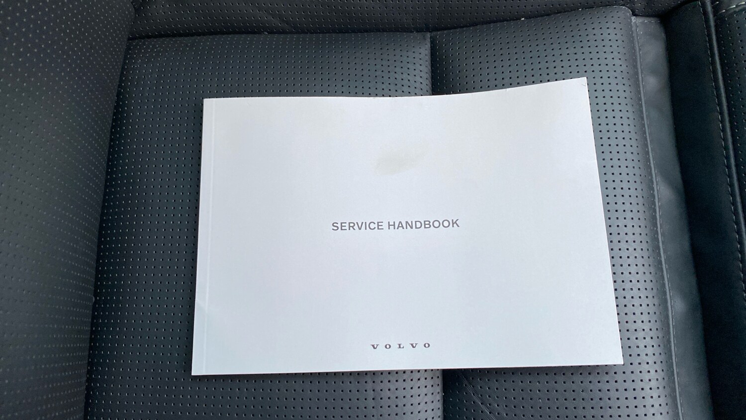 Used Volvo XC60 2025 for sale - 76738661: Photo 14