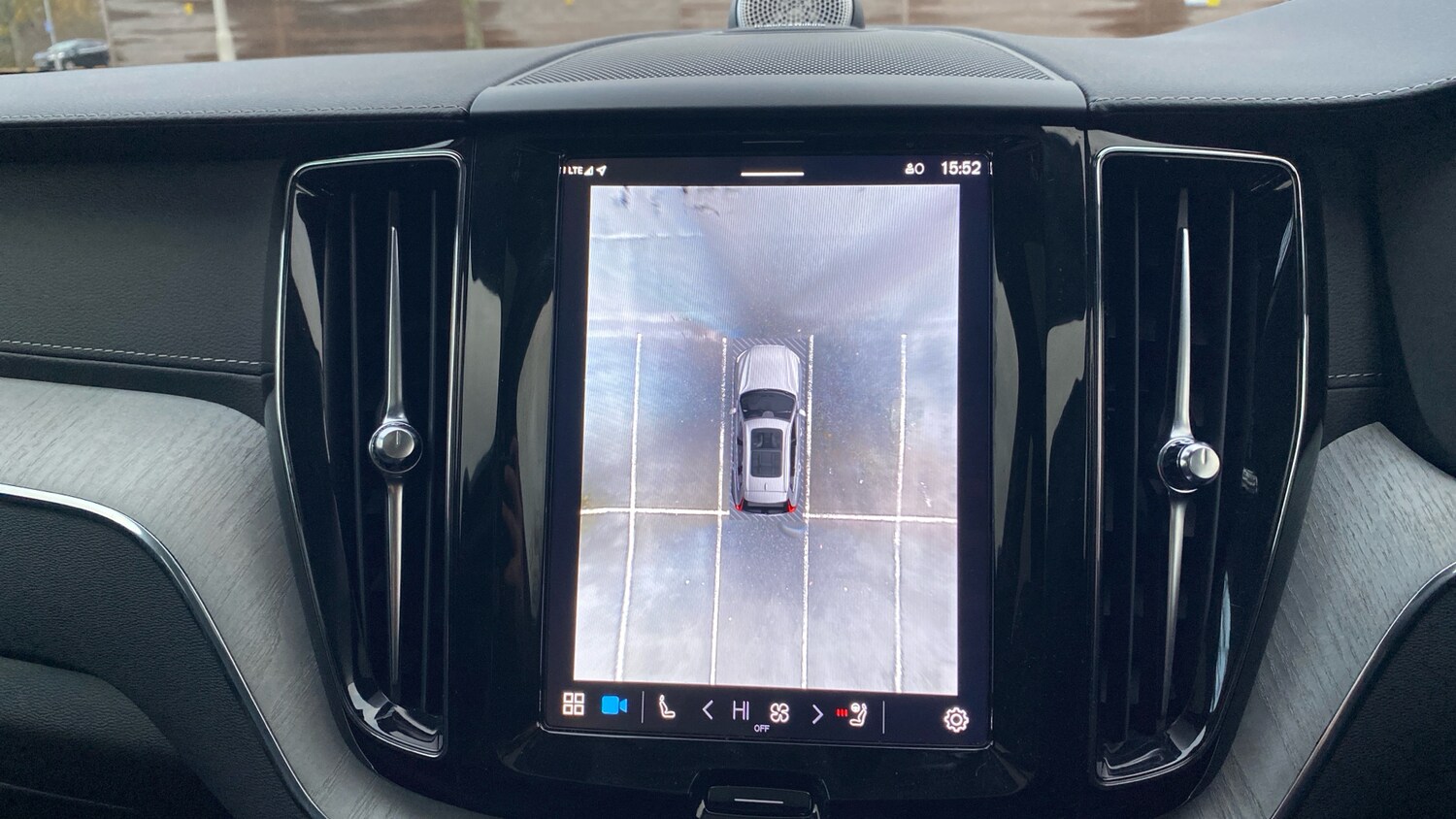 Used Volvo XC60 2025 for sale - 76738661: Photo 15