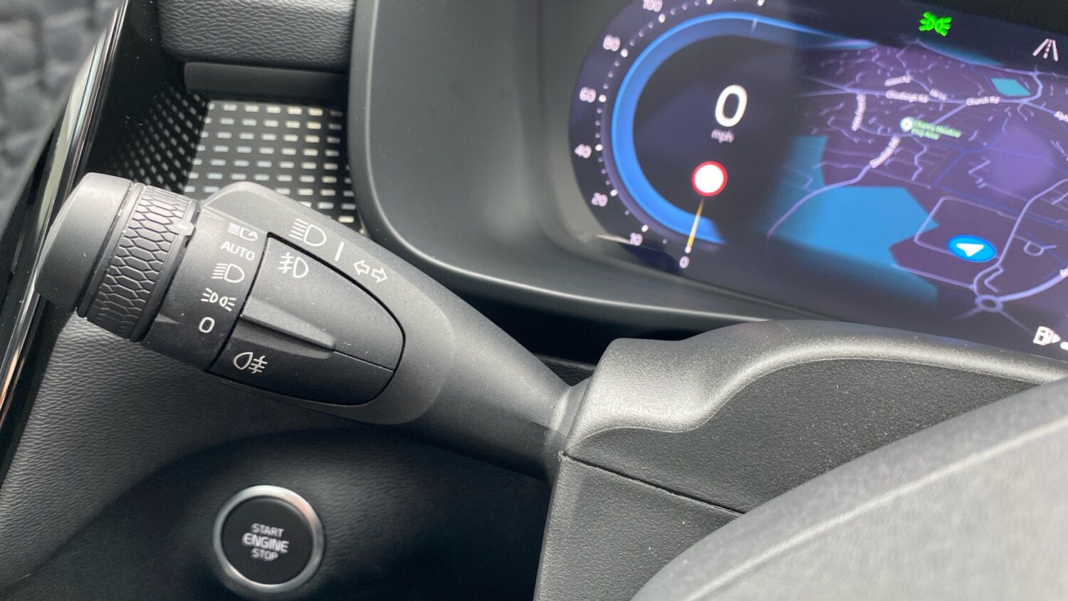 Used Volvo XC40 2022 for sale - 76653265: Photo 15