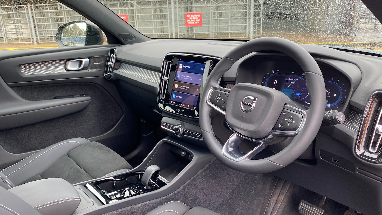 Used Volvo XC40 2022 for sale - 76653265: Photo 4