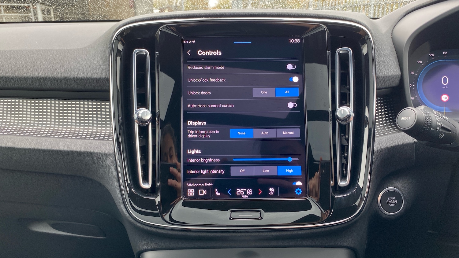 Used Volvo XC40 2022 for sale - 76653265: Photo 41