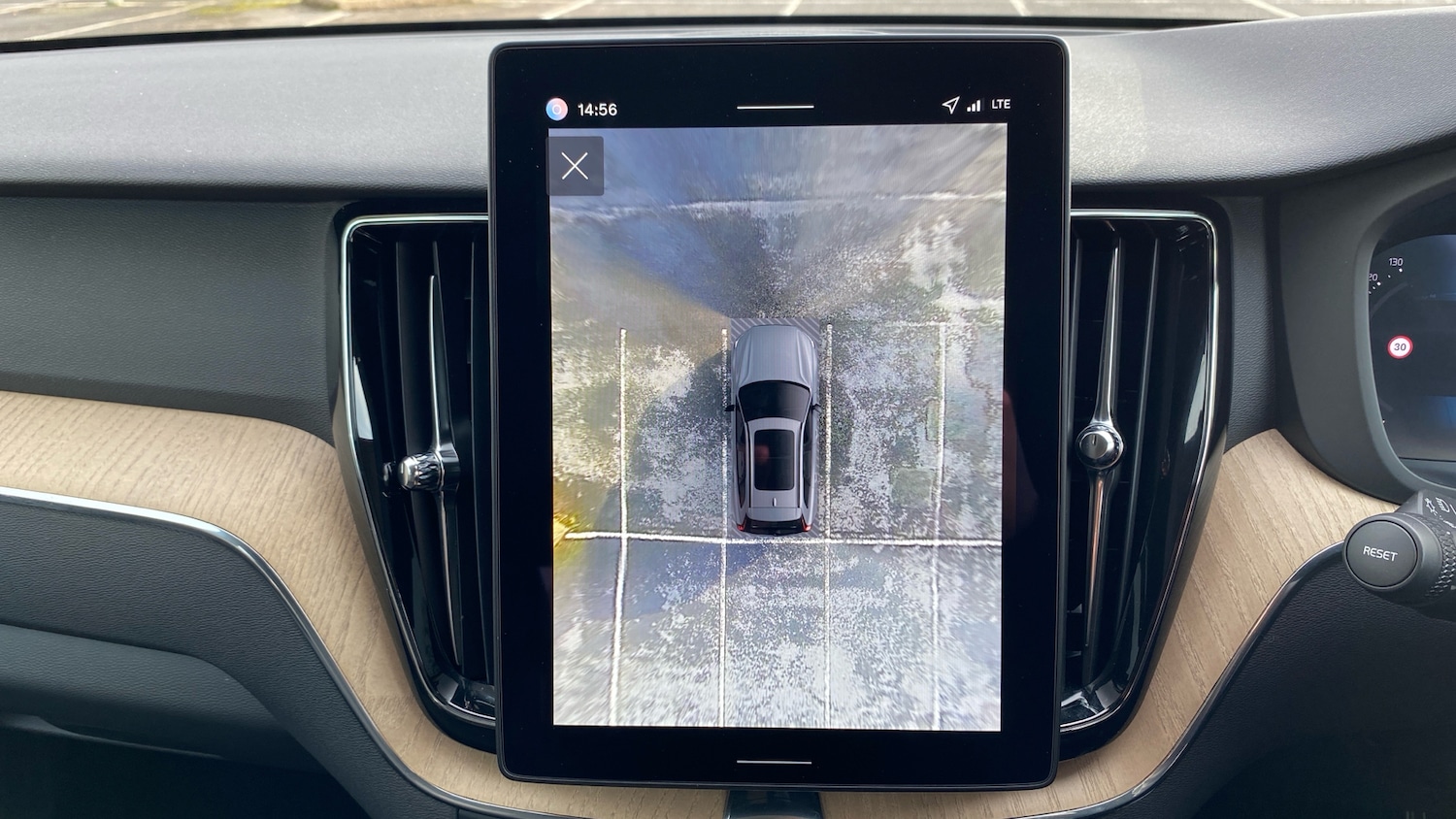 Used Volvo XC60 2025 for sale - 77489902: Photo 16