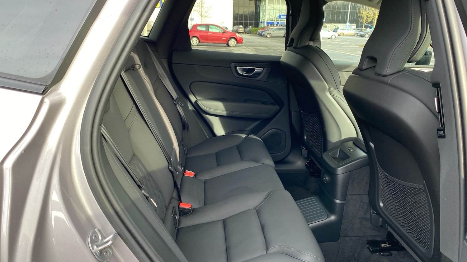 Used Volvo XC60 2025 for sale - 77489902: Photo 6