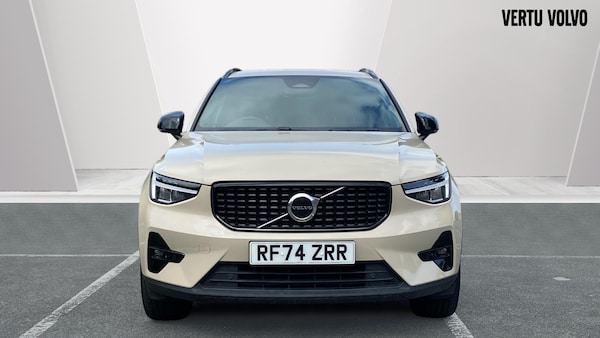 Used Volvo XC40 2025 for sale - 76025796: Photo 12