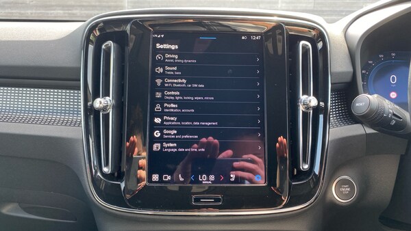 Used Volvo XC40 2025 for sale - 76025796: Photo 31