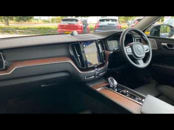Used Volvo XC60 2024 for sale - 75304400: Photo