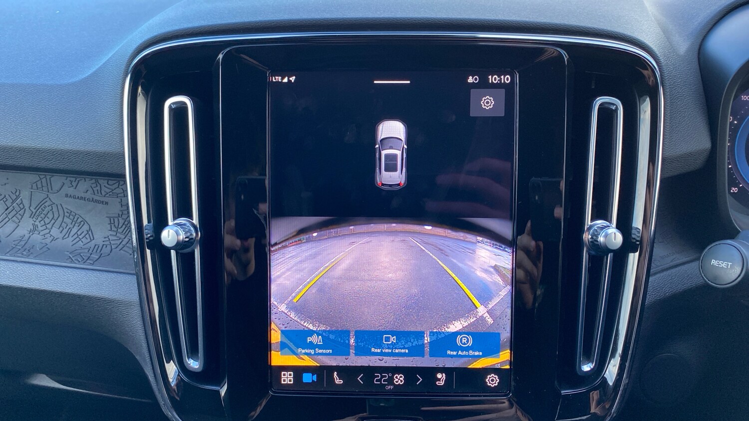 Used Volvo XC40 2022 for sale - 77342531: Photo 15