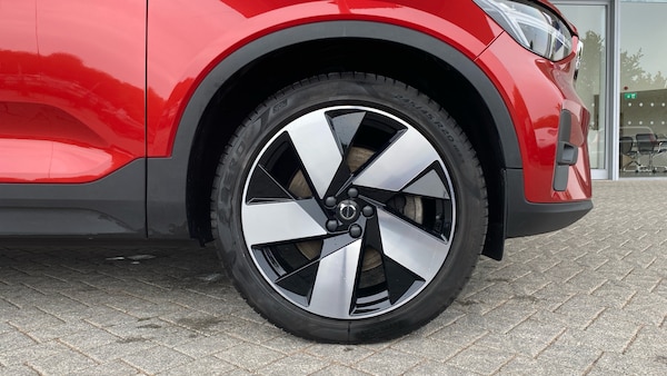 Used Volvo XC40 2023 for sale - 75526441: Photo 16