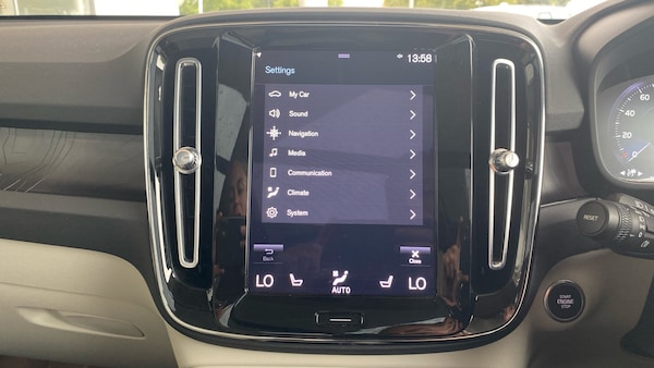 Used Volvo XC40 2023 for sale - 75526441: Photo 35