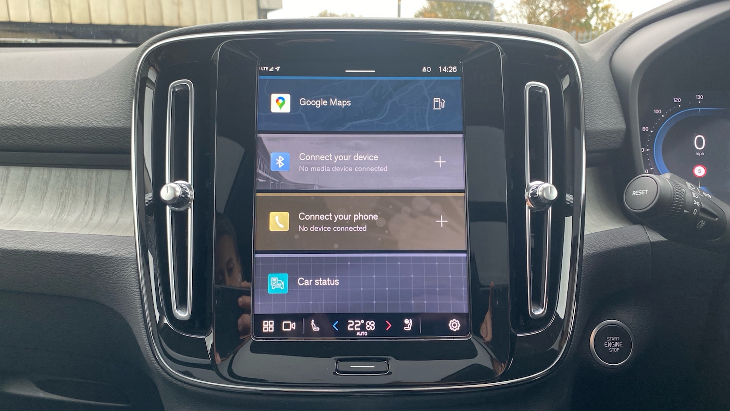 Used Volvo XC40 2024 for sale - 76653277: Photo 21